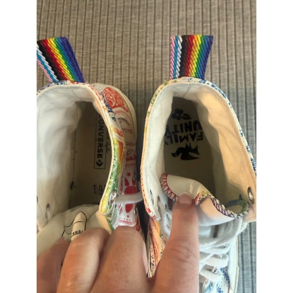 Converse Chuck 70 Pride Rainbow Paisley High Top Sneakers Mens 9 A02266C